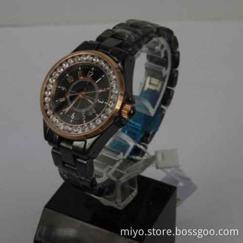 Best Ladies' Fashionable Ceramic Wristwatch with Czech Stones, Japan Movement, 3ATM Water Resistance